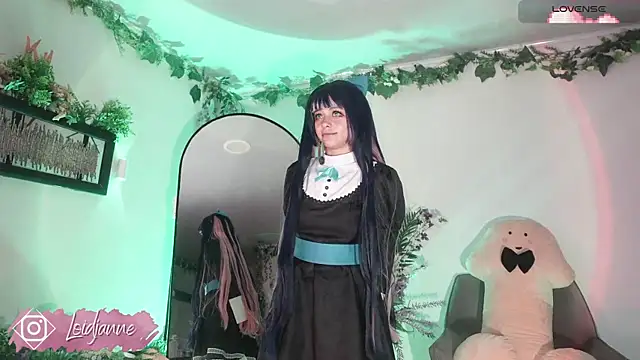loIijanne online show from June 29, 2026, 11:37 pm