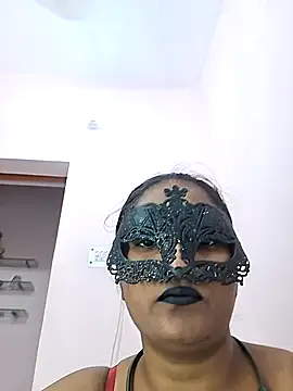 Love Winss online show from July 7, 2026, 5:43 am
