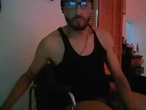 Snapshot of VanillaGapp chatting on December 15, 2025, 10:43 am VanillaGapp online show from December 15, 2025, 10:43 am