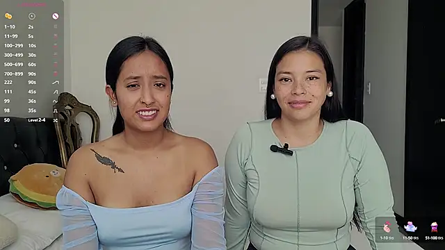 2SummerLove1 online show from January 18, 2025, 7:15 pm