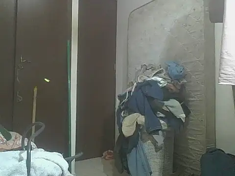 Snapshot of ncuello chatting on November 13, 2025, 6:50 am ncuello online show from November 13, 2025, 6:50 am