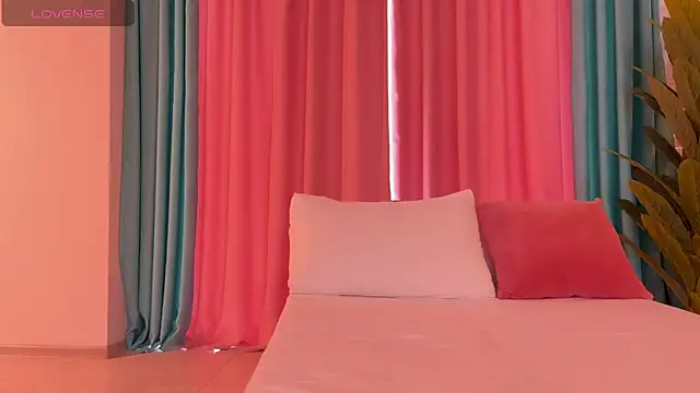 UrGoddessJenny online show from May 1, 2026, 10:42 am
