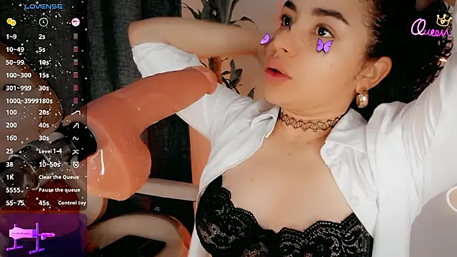 Snapshot of Queen_Deepthroat chatting on March 9, 2026, 11:41 pm Queen Deepthroat online show from March 9, 2026, 11:41 pm