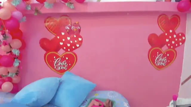 charlotte-11 online show from September 17, 2025, 4:09 pm