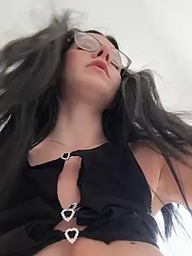 RoxiBlack online show from November 30, 2025, 7:53 am