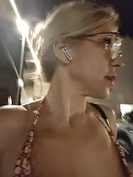 blondyruby online show from July 16, 2026, 9:34 pm