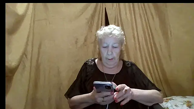  Estelitta 5 online show from March 1, 2026, 4:56 am