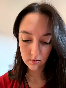  Juliette online show from September 26, 2025, 8:21 am