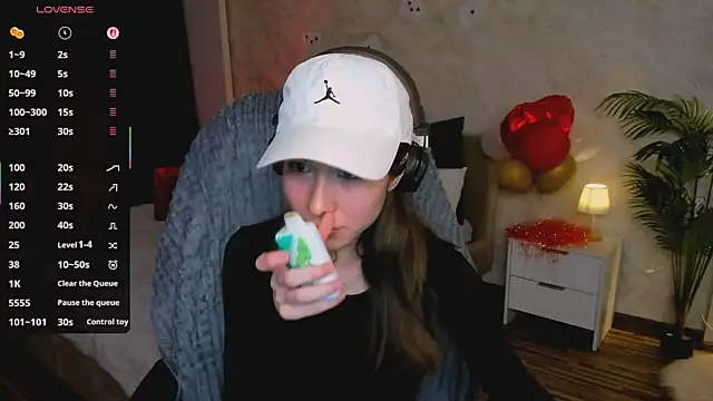 ashleyro1 online show from February 20, 2026, 1:13 pm