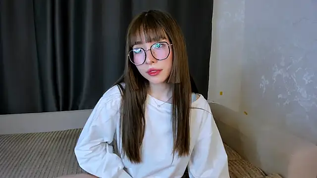ashleyro1 online show from July 28, 2026, 3:21 pm