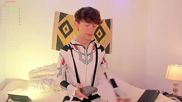 Tomy Rox online show from March 21, 2025, 8:29 pm