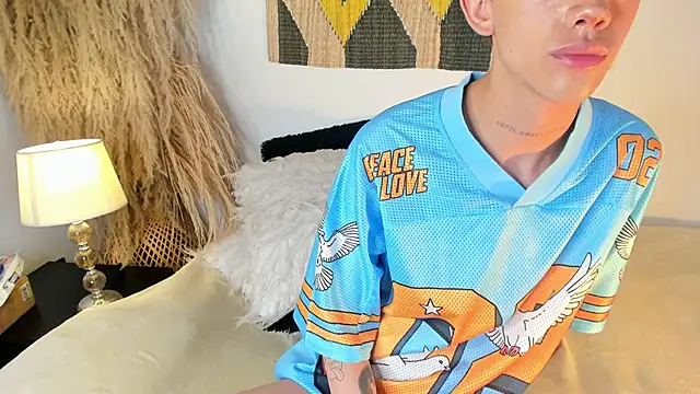 Tomy Rox online show from March 14, 2025, 10:27 pm