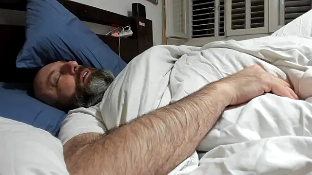 CTPuIITu3 online show from March 13, 2025, 12:37 am