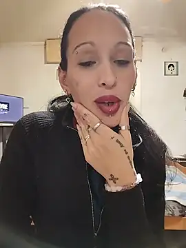 Zorrita Fox online show from August 7, 2026, 1:11 am