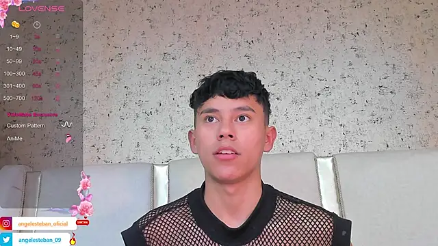 Angel esteban fx online show from March 11, 2025, 3:36 am