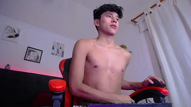 Angel esteban fx online show from October 9, 2025, 3:51 am