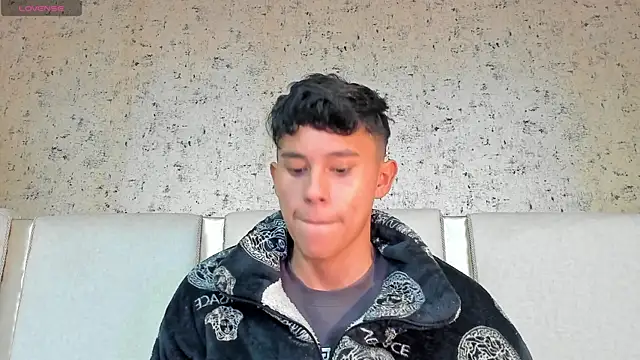 Angel esteban fx online show from March 8, 2025, 10:00 am