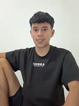 Angel esteban fx online show from December 21, 2025, 3:52 am