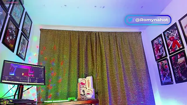 Romynahotx online show from April 20, 2026, 9:34 am