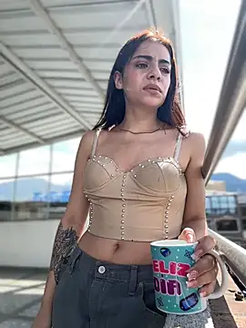 hannacruzsj online show from December 3, 2025, 3:55 pm