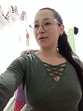 emilypoppy3 online show from July 31, 2026, 7:11 pm