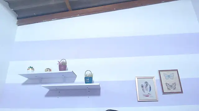 kimberlyvega online show from November 25, 2025, 6:19 pm