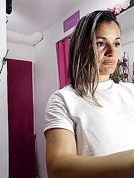 sweetfantasyy69 online show from May 13, 2026, 5:20 pm