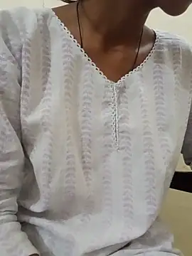 Snapshot of Kumkum_36 chatting on March 14, 2026, 4:40 am Kumkum 36 online show from March 14, 2026, 4:40 am