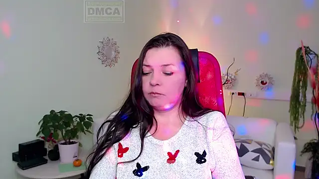 Lily flower7 online show from October 31, 2025, 4:53 am