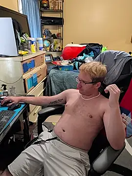 ryderswell123 online show from July 13, 2026, 4:17 pm