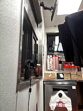 samone9 online show from March 17, 2025, 1:46 am