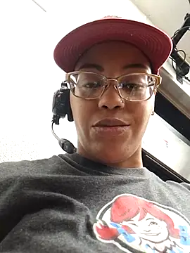 samone9 online show from March 7, 2025, 12:15 am