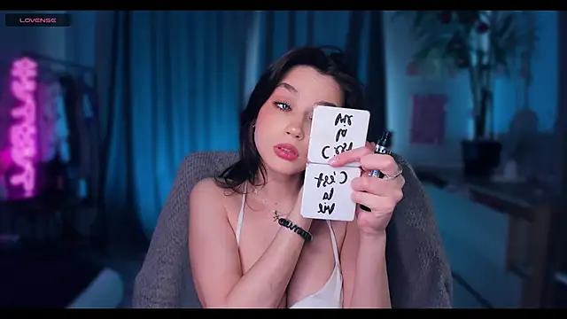 MelissaTetris online show from May 7, 2026, 8:07 am