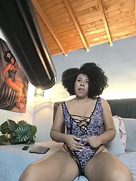 EmmilyBrant online show from July 16, 2026, 2:30 am