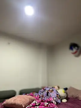 Mila Morgan online show from October 15, 2025, 3:31 pm