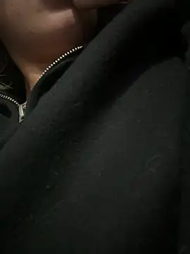 Mila Morgan online show from March 18, 2025, 4:18 am