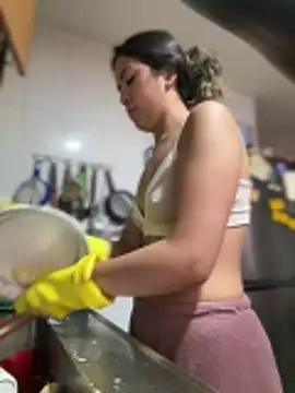 Mila Morgan online show from December 17, 2025, 3:28 pm