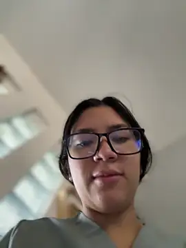 Mila Morgan online show from November 27, 2025, 2:50 pm