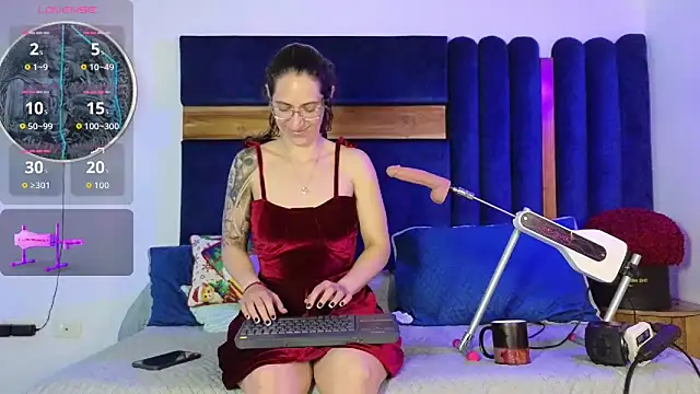 Andromeda-jade online show from May 3, 2026, 6:29 am