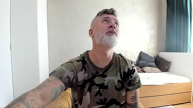 BlowMyXXL online show from September 11, 2025, 8:36 am