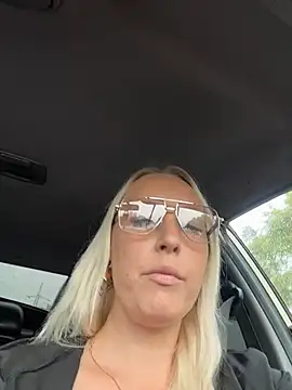 MerlinDave online show from July 17, 2026, 2:31 am