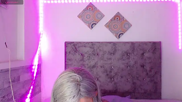 Cuckold lover69 online show from June 19, 2026, 3:01 am