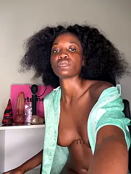 Fanclubbbbb online show from November 23, 2025, 6:23 am