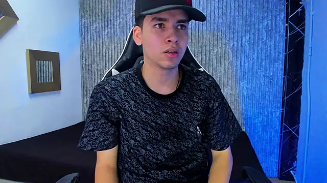 Mike 0233  online show from December 16, 2025, 4:28 am