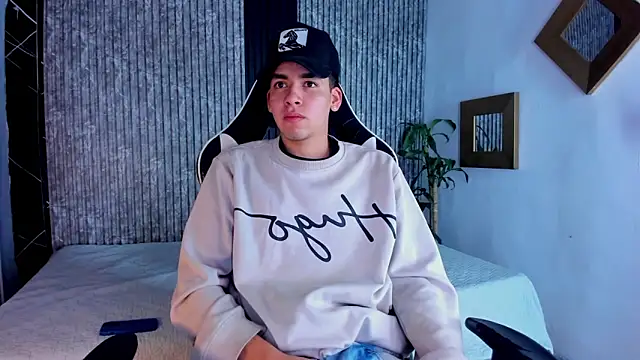 Mike 0233  online show from September 10, 2025, 4:11 am