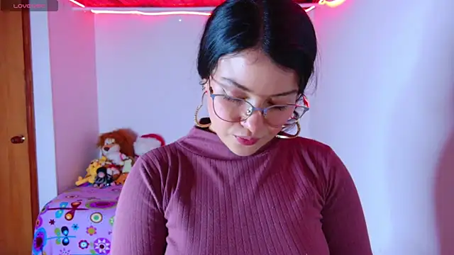 juli05star20 online show from November 29, 2025, 12:22 am