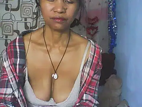 nene belle online show from April 5, 2026, 7:48 am