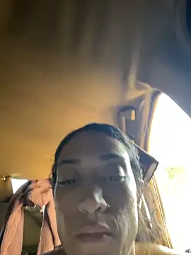 starrynikki online show from November 26, 2025, 5:51 am