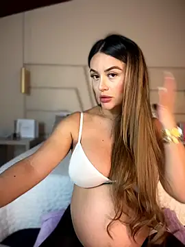 Snapshot of Miss_ary chatting on June 10, 2026, 12:17 pm Miss ary online show from June 10, 2026, 12:17 pm