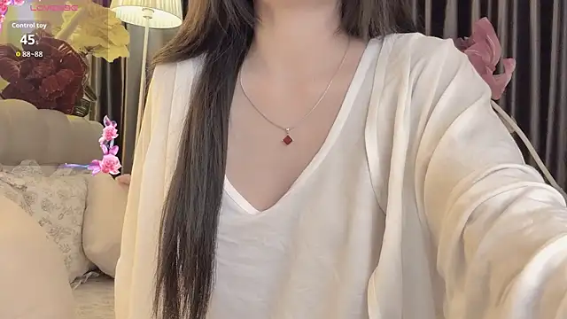 Nacy-Moonlight online show from November 28, 2025, 3:56 pm